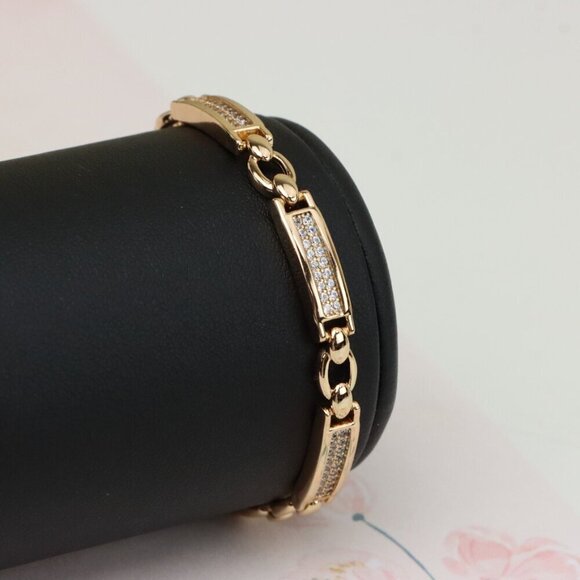 "Elegant Rose Gold Bracelet with Dazzling Rectangle CZ Panels, XPBL0952 - Picture 7 of 12